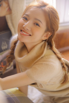 白衣校花与大长腿免费观看电视剧